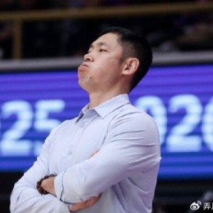 两战狂输52分！带队18战11负，CBA本赛季第6位下课主帅浮出水面|北控|张庆鹏|格兰|廖三宁|闵鹿蕾_新浪体育_新浪新闻